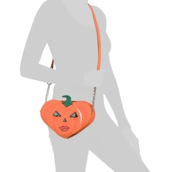 Betsey Johnson XOGINGER Pumpkin Heart Bag NWT - Picture 7 of 12
